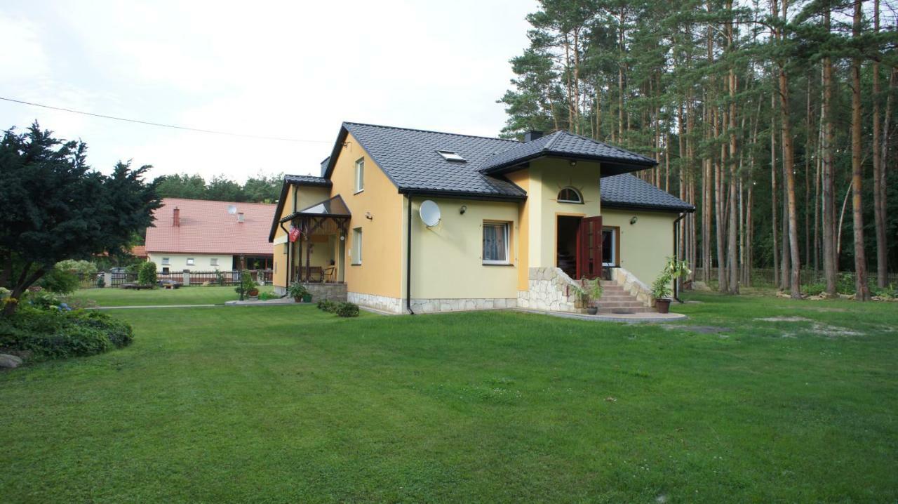 W Cieniu Sosen Hotel Grebow Bagian luar foto