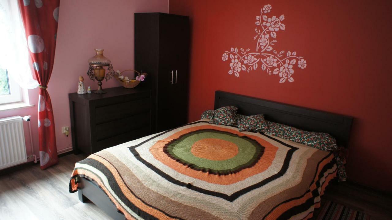 W Cieniu Sosen Hotel Grebow Bagian luar foto